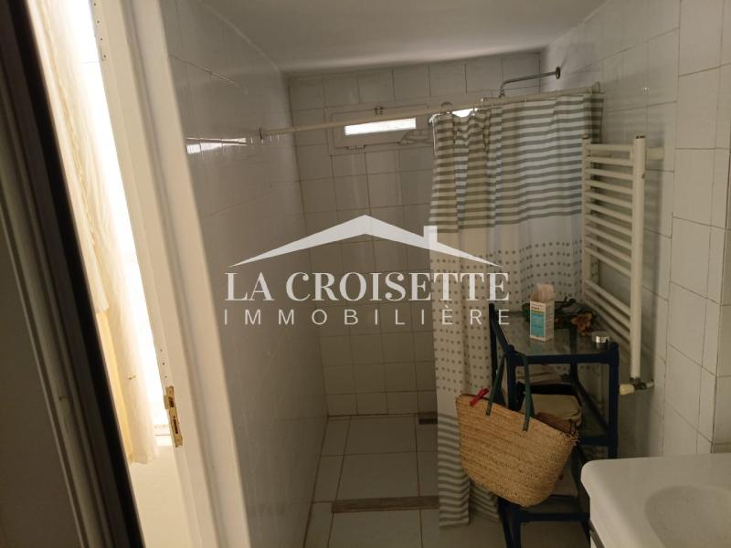 Rez-de-chaussée de villa S+2 meublé à Carthage